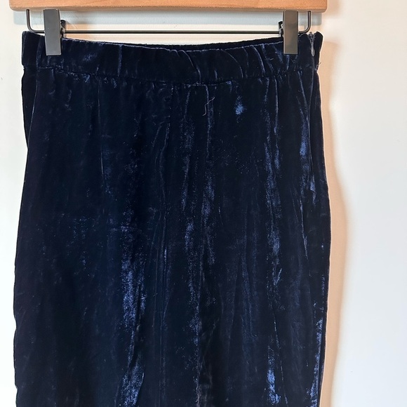 Zara Blue Velvet Flared Leg Pants - Picture 4 of 7